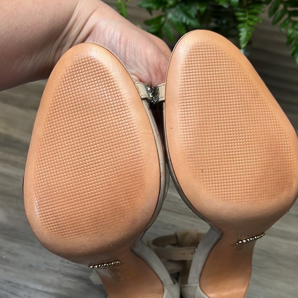 SCHUTZ ANKLE STRAP HEELS 9B - Picture 13 of 17